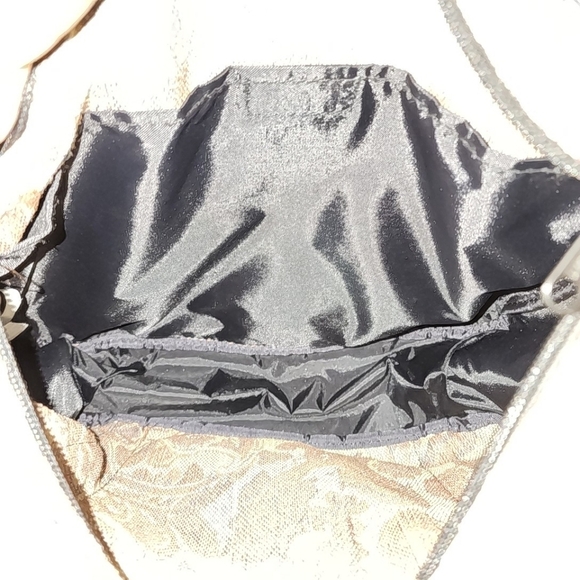 L..L. Bean Paisley Tapestry Messenger Bag - Picture 5 of 6